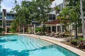 Understated beauty, fully equipped +VIP concierge in Aldea Zama